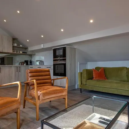 The Quadrant - The Garret York