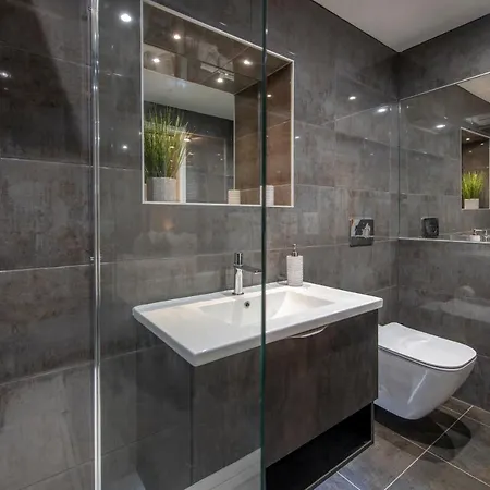 The Quadrant - The Garret Γιορκ